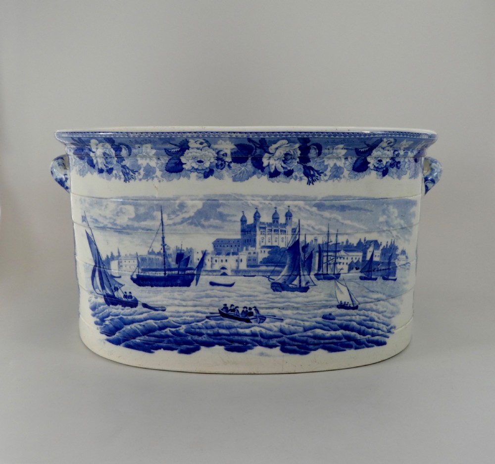 Wedgwood pottery foot bath Tower of London from the Thames, c. 1820. View VI