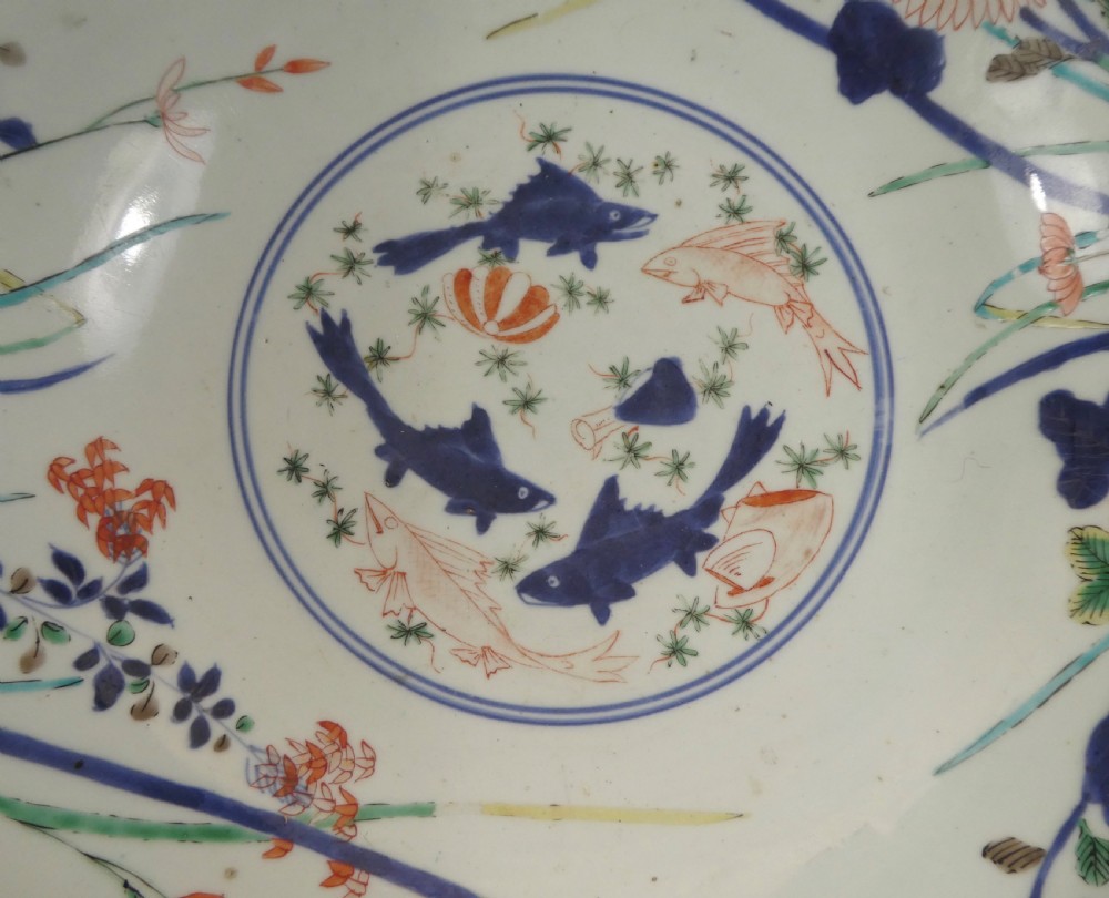 Large Japanese Imari bowl, late 17th Century, Genroku Period. View III