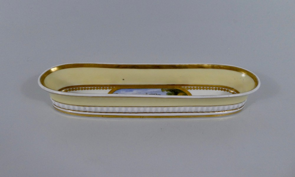 Chamberlains Worcester pen tray, ‘Claremont’, c. 1820. View IV