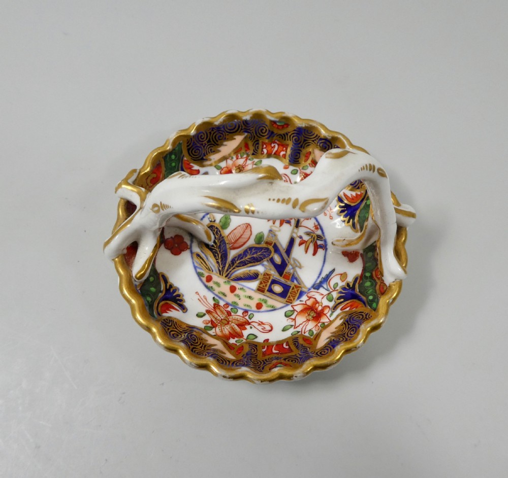 Spode porcelain miniature basket, Imari pattern, c. 1810. View VII
