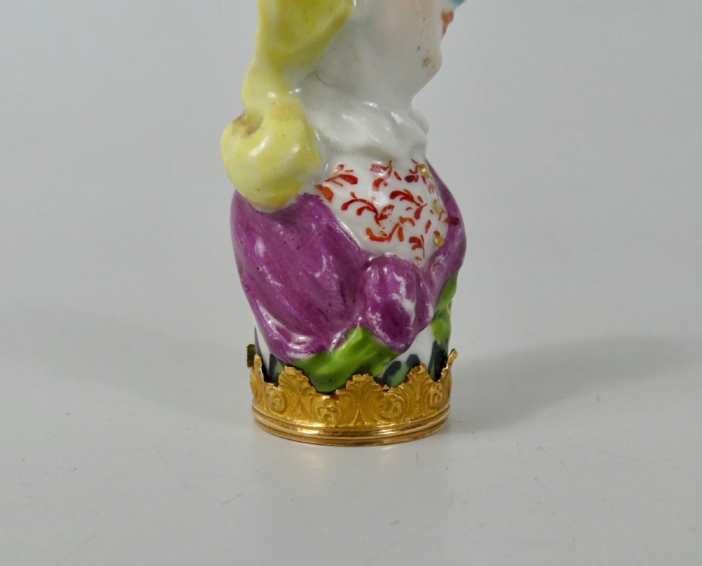 Meissen gold mounted cane handle, c.1740. View V