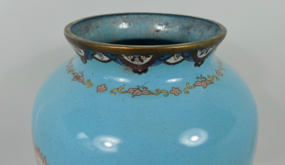 Pair of large Japanese cloisonne vases, Meiji Period. View XI