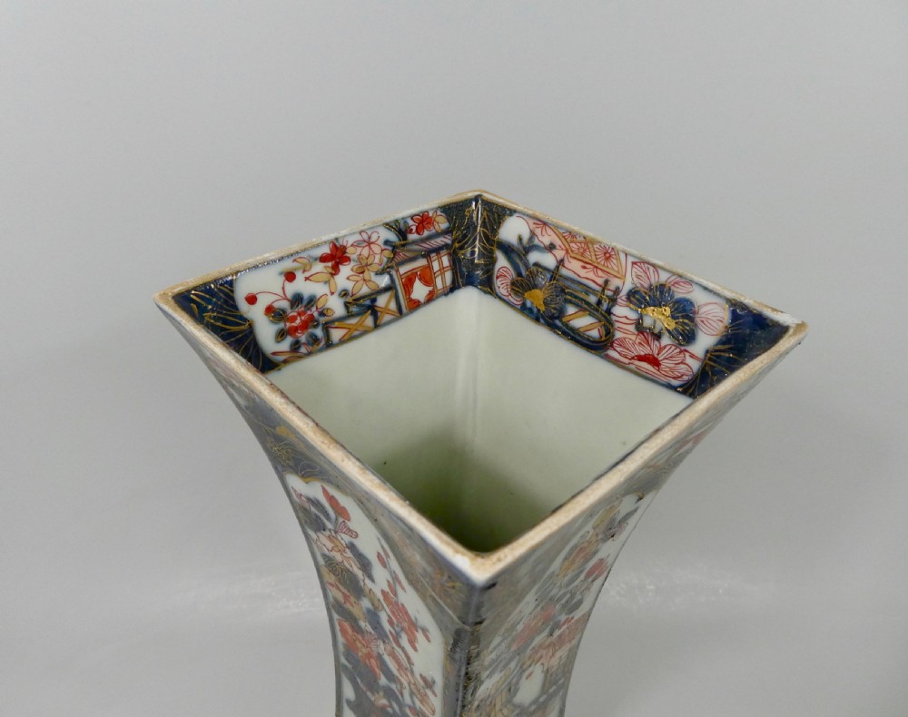 Pair French ‘Edo Imari’ porcelain vases, c. 1860. View III