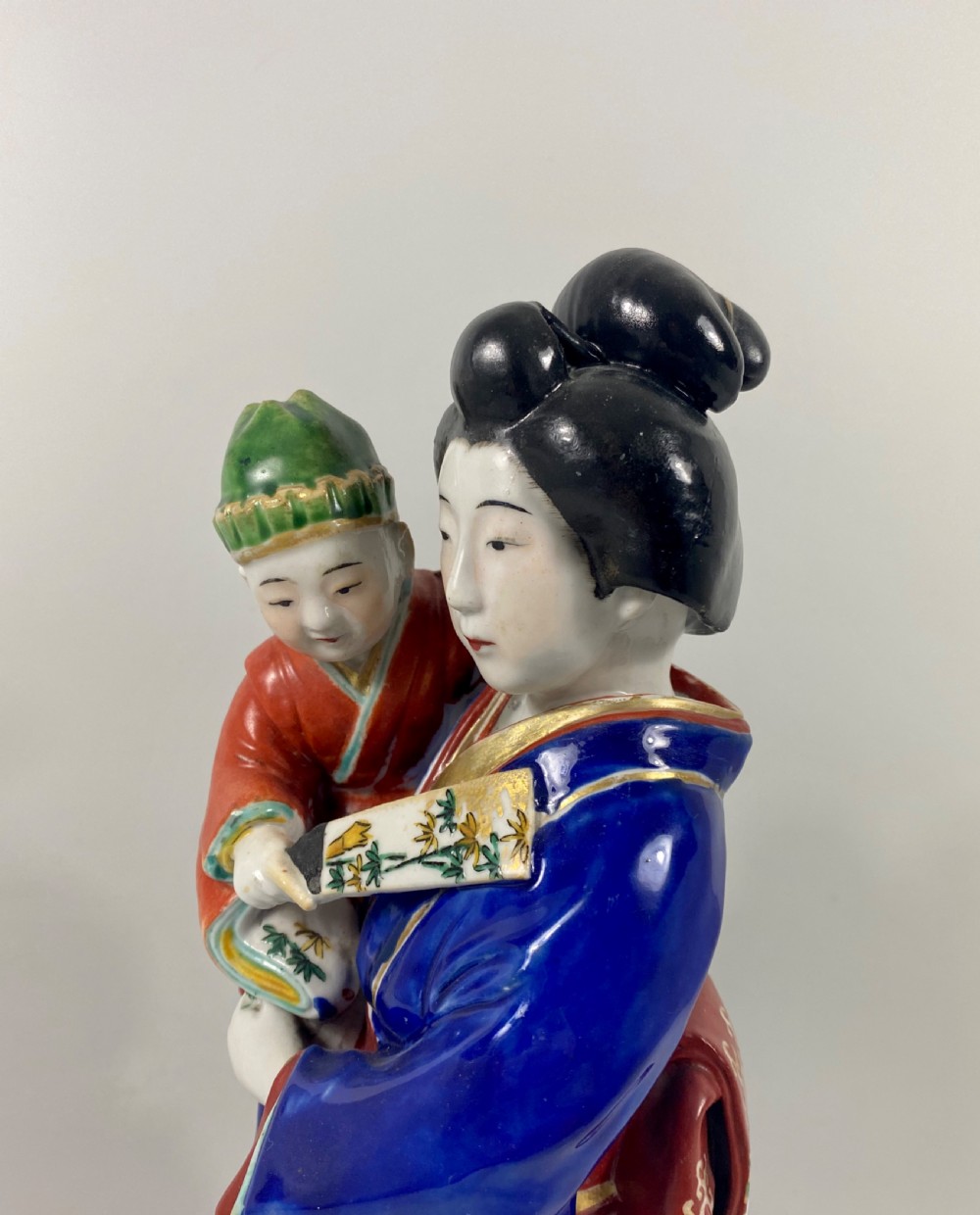 Kutani Bijin and child, c. 1890. Meiji Period. View V