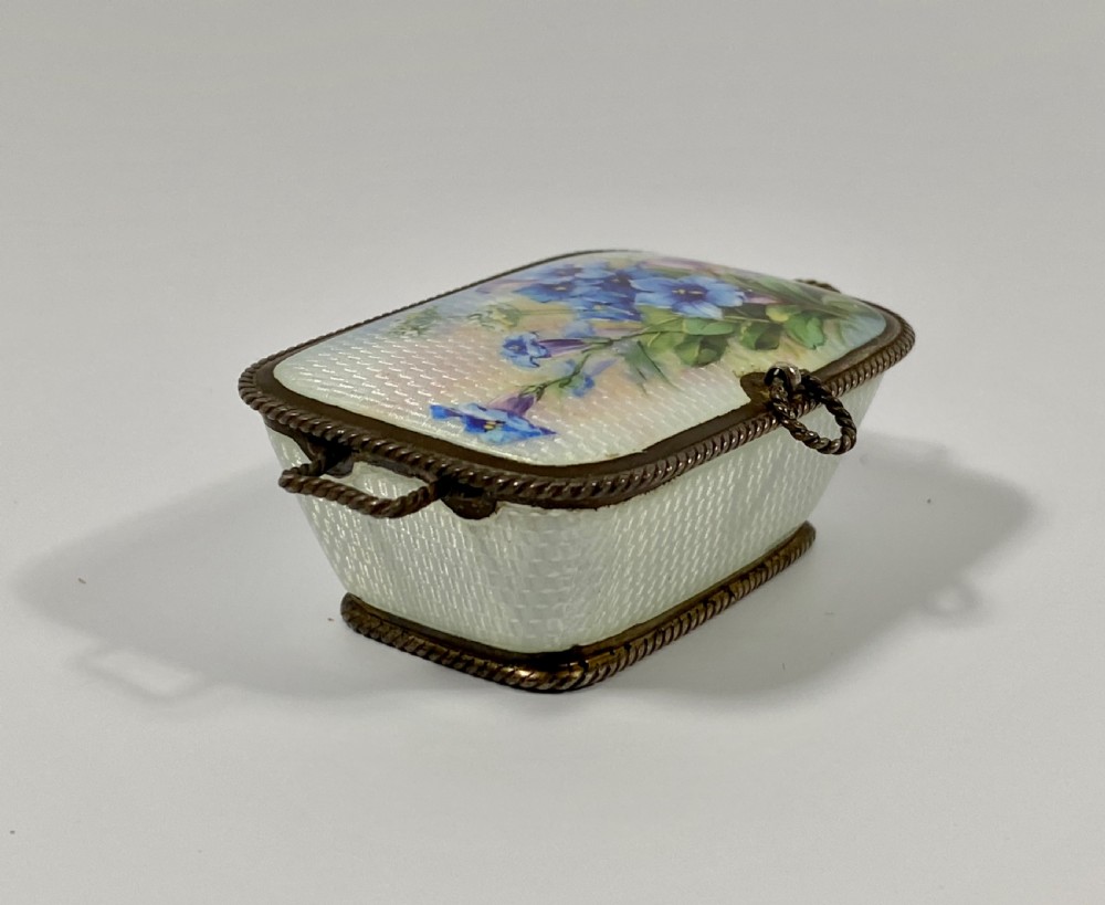 Silver & enamel box, Cohen & Charles, dated 1911. View III