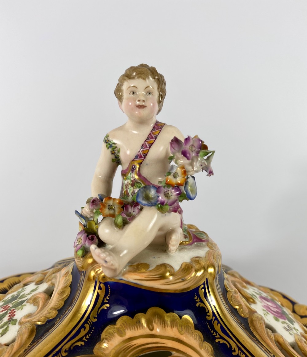 Fine pair Minton porcelain vases & covers, c. 1830. View VII