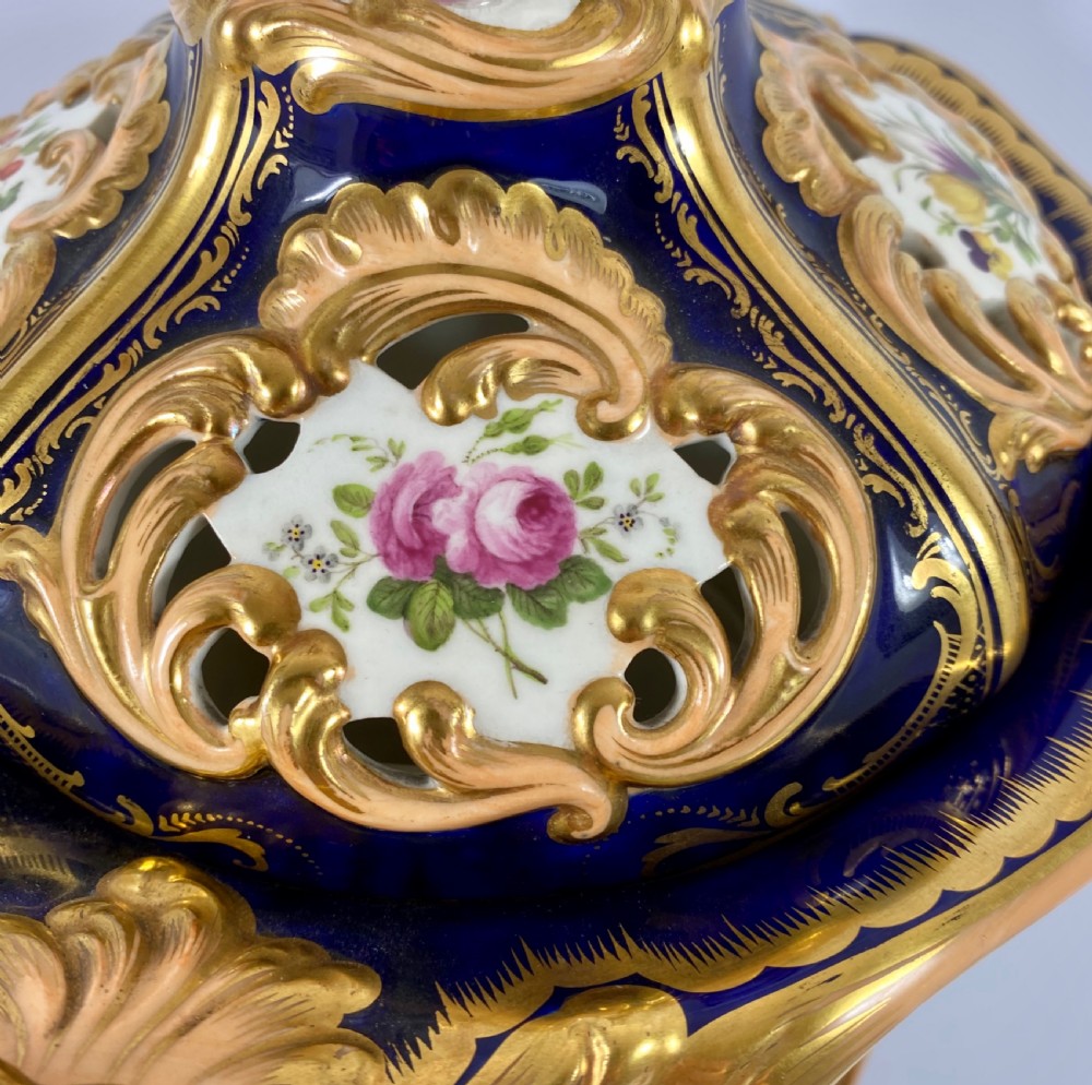 Fine pair Minton porcelain vases & covers, c. 1830. View XVI
