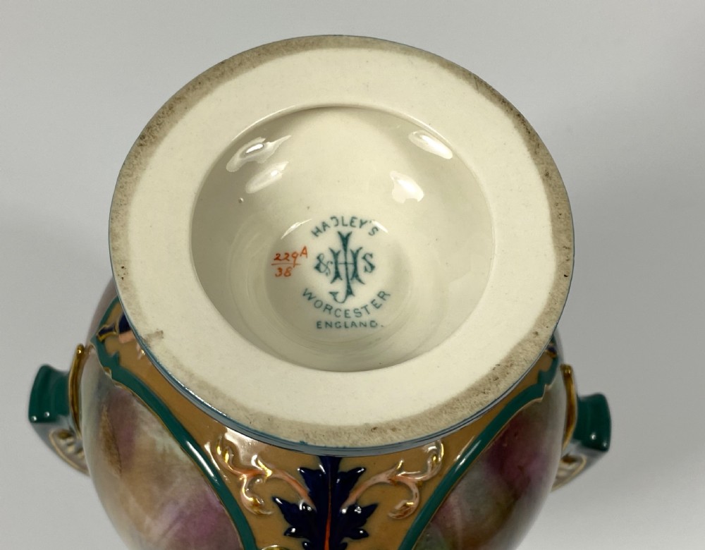 Hadley’s Worcester porcelain vase, c. 1900. View IX