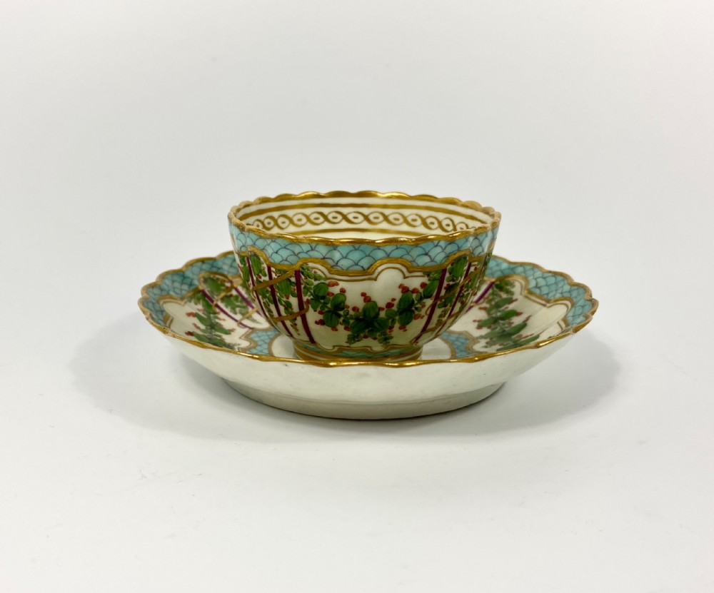 Worcester ‘Hop Trellis’ teabowl & saucer, c. 1770. View IV