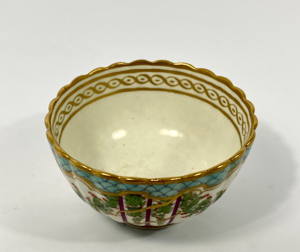 Worcester ‘Hop Trellis’ teabowl & saucer, c. 1770. View VII
