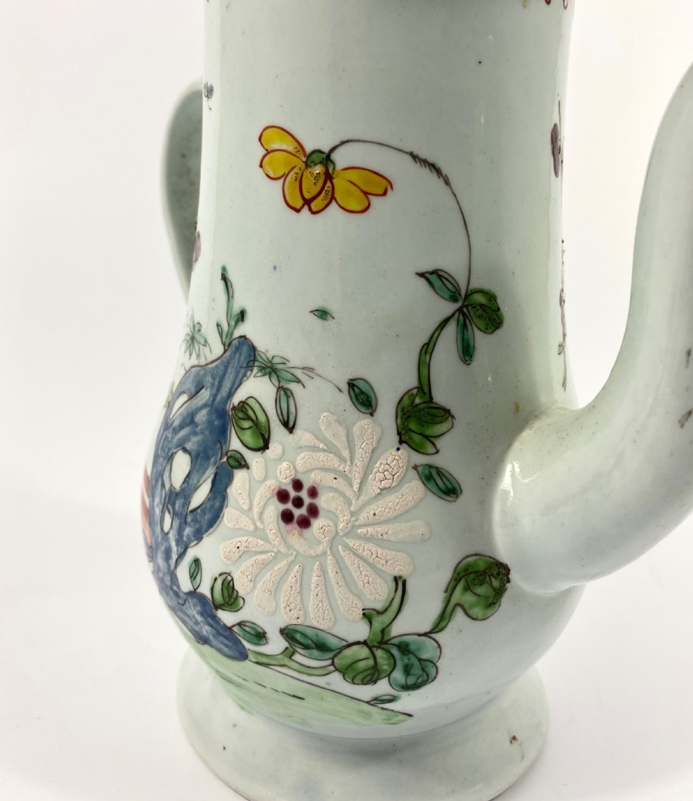 Richard Chaffers, Liverpool porcelain coffee pot and cover, c. 1758. View VIII