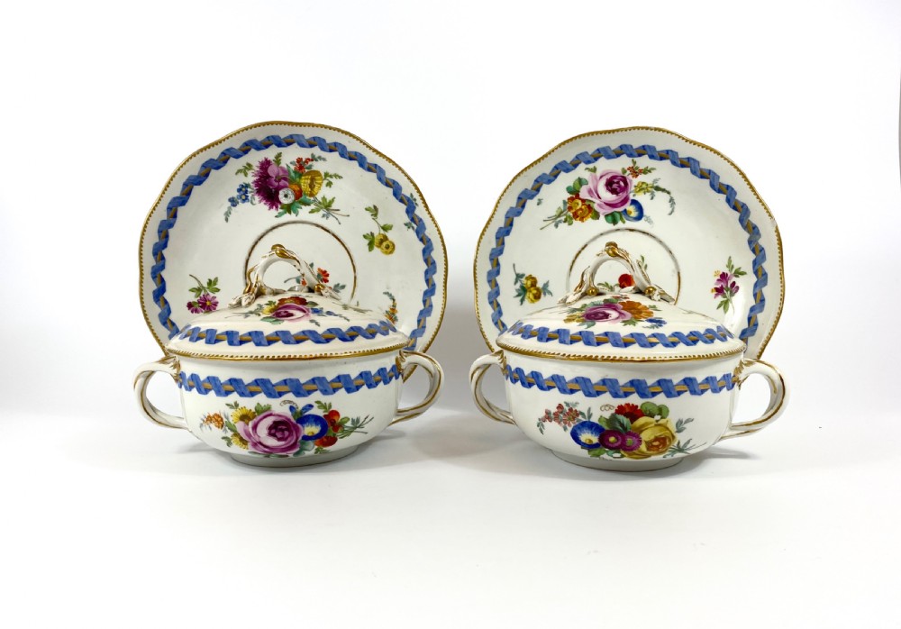 Pair Meissen porcelain ecuelle, covers, and stands. Marcollini Period, c. 1790.