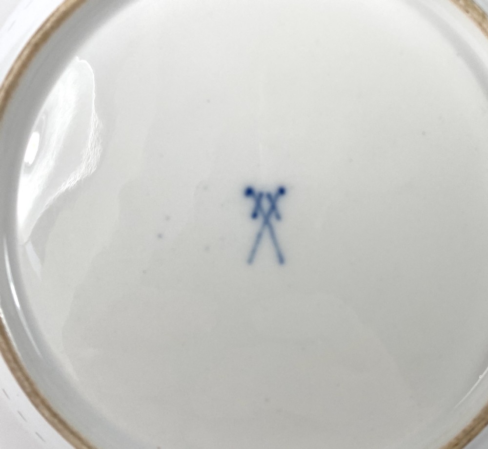 Meissen porcelain reticulated plate, c. 1850. View VII