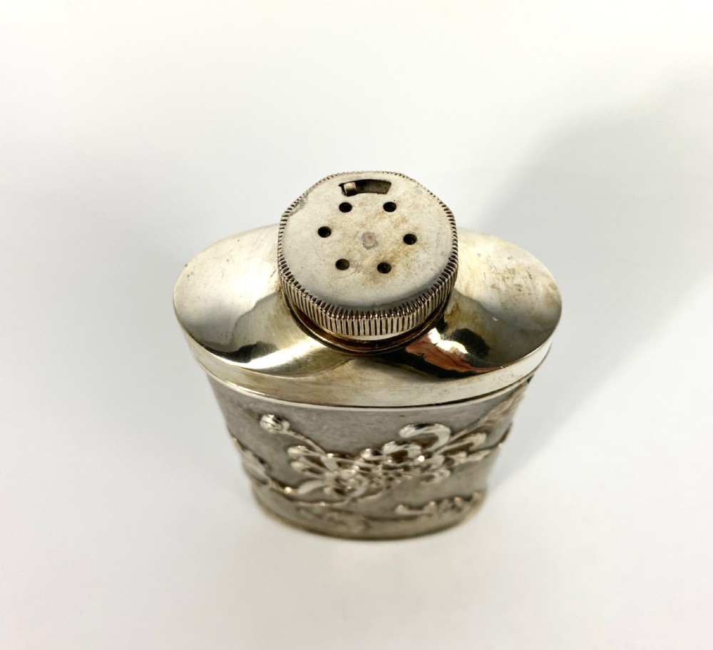 Chinese silver talcum powder dispenser, Luen Wo, Shanghai, c. 1900. View VII