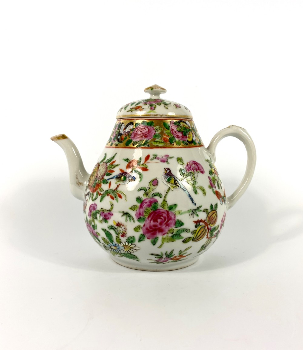 Chinese Cantonese teapot, c. 1870, Qing Dynasty.