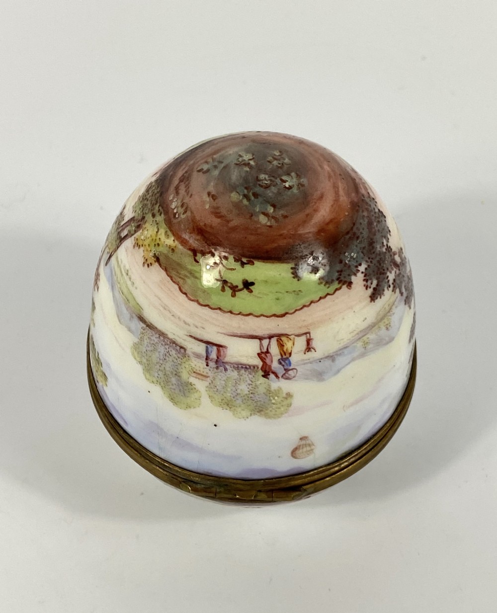Viennese enamel Ballooning box & cover, c. 1890. View XIII