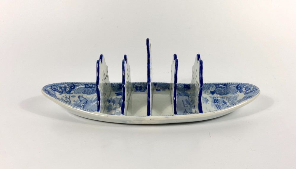 Spode pearlware toast rack, c. 1820. View II