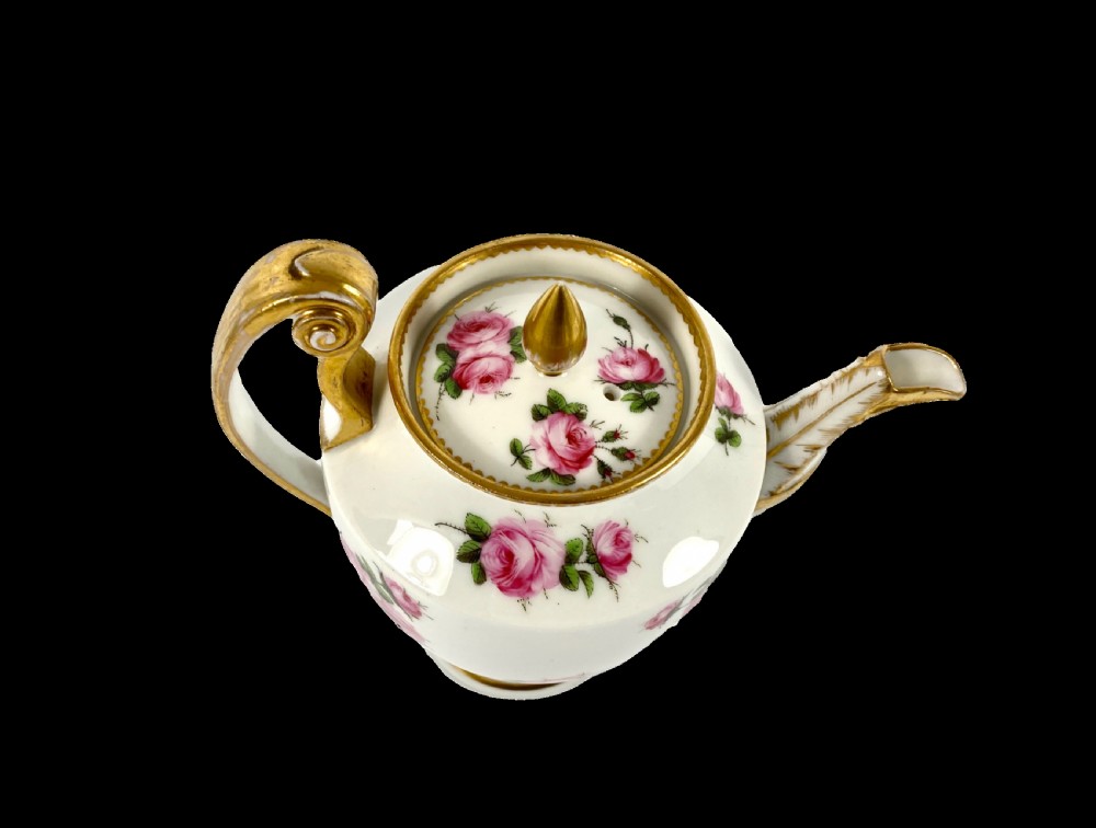 Paris porcelain coffee pot, c. 1820. View V