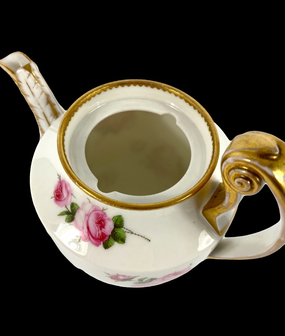 Paris porcelain coffee pot, c. 1820. View XI