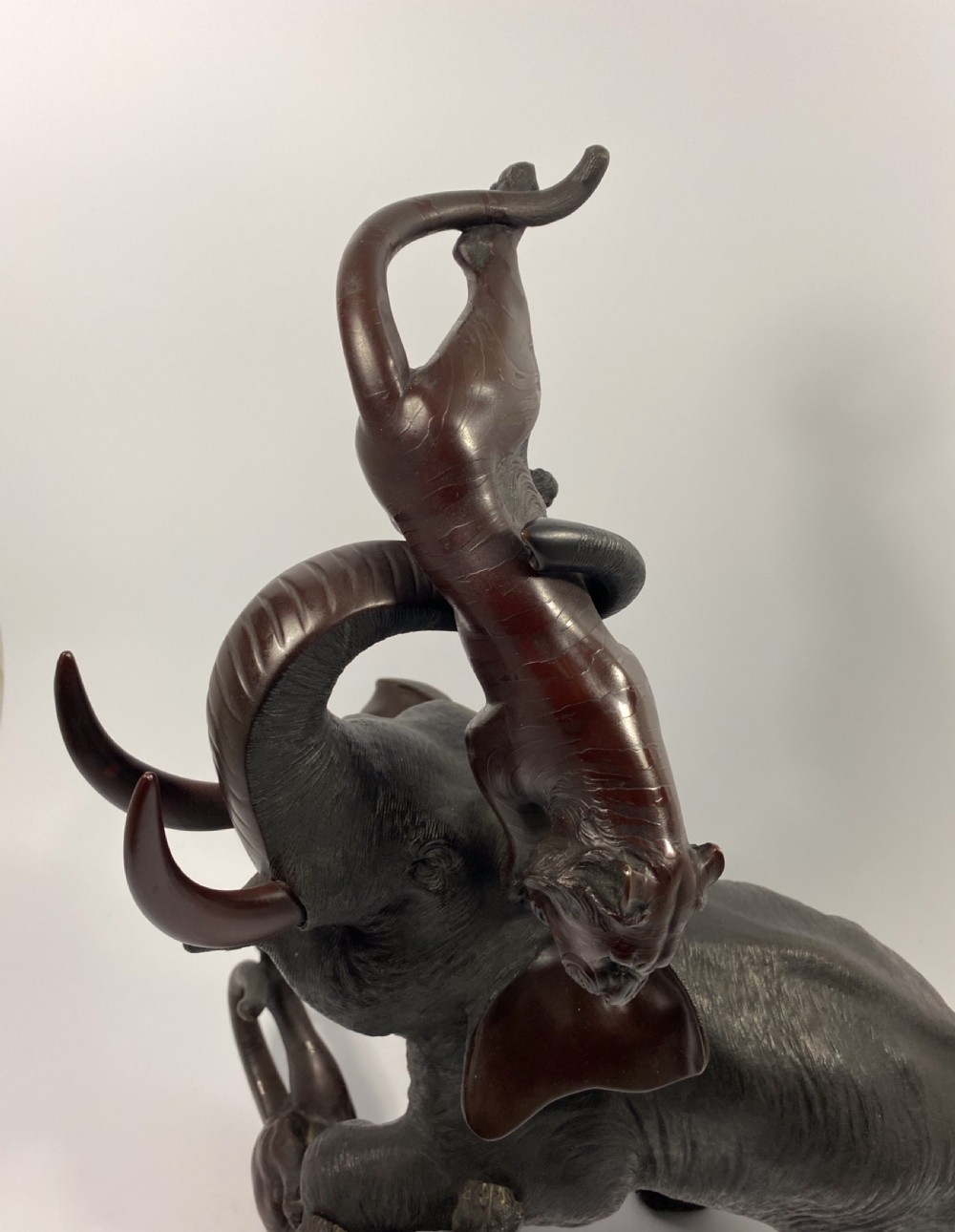 Japanese bronze okimono, Mitsumoto Saku, Meiji Period. View IV