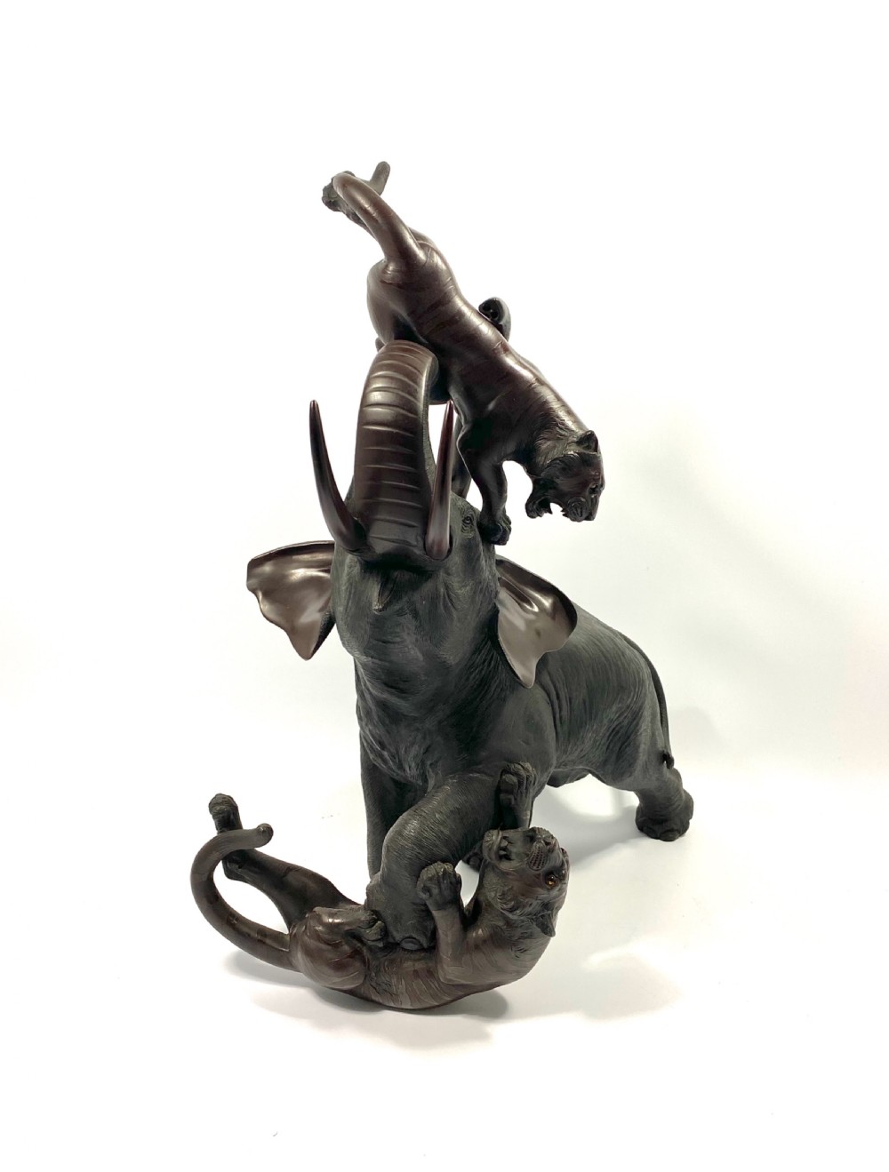 Japanese bronze okimono, Mitsumoto Saku, Meiji Period. View VII