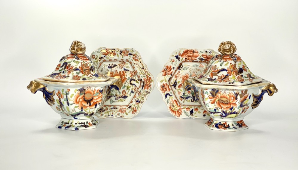 Pair Masons Ironstone tureens, covers and stands, c. 1815. View II