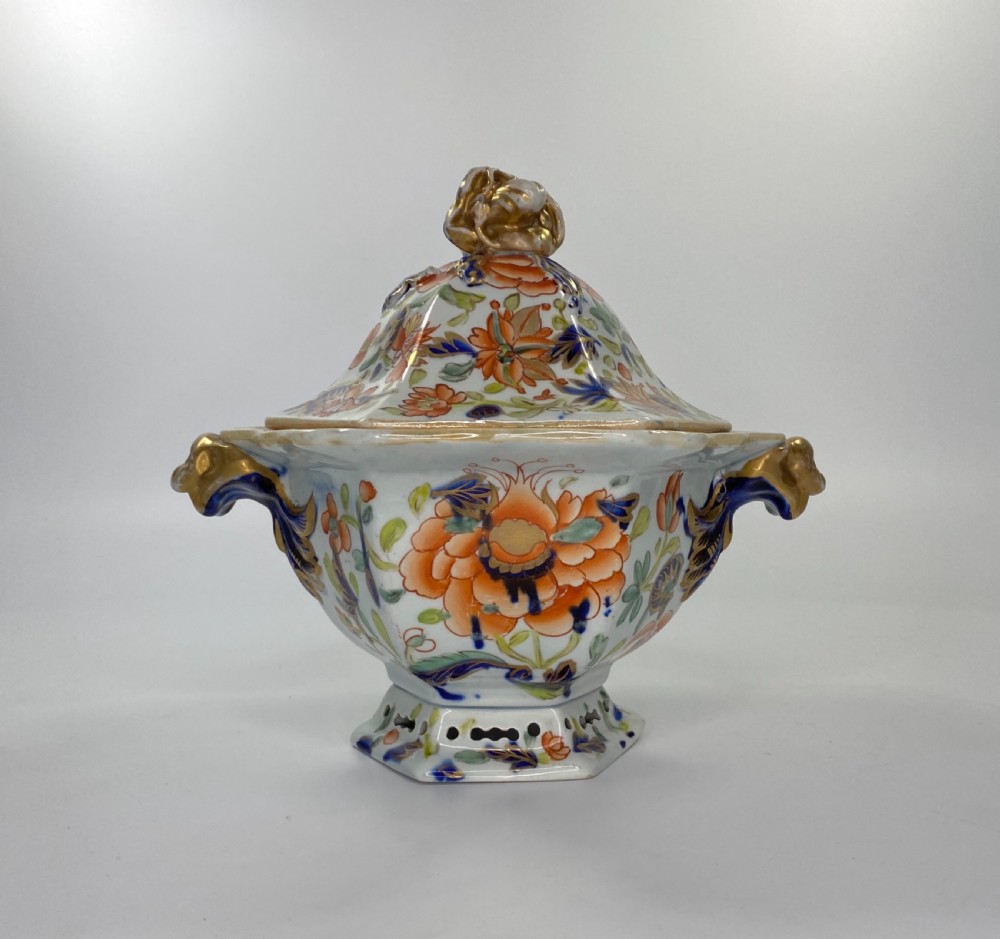 Pair Masons Ironstone tureens, covers and stands, c. 1815. View V