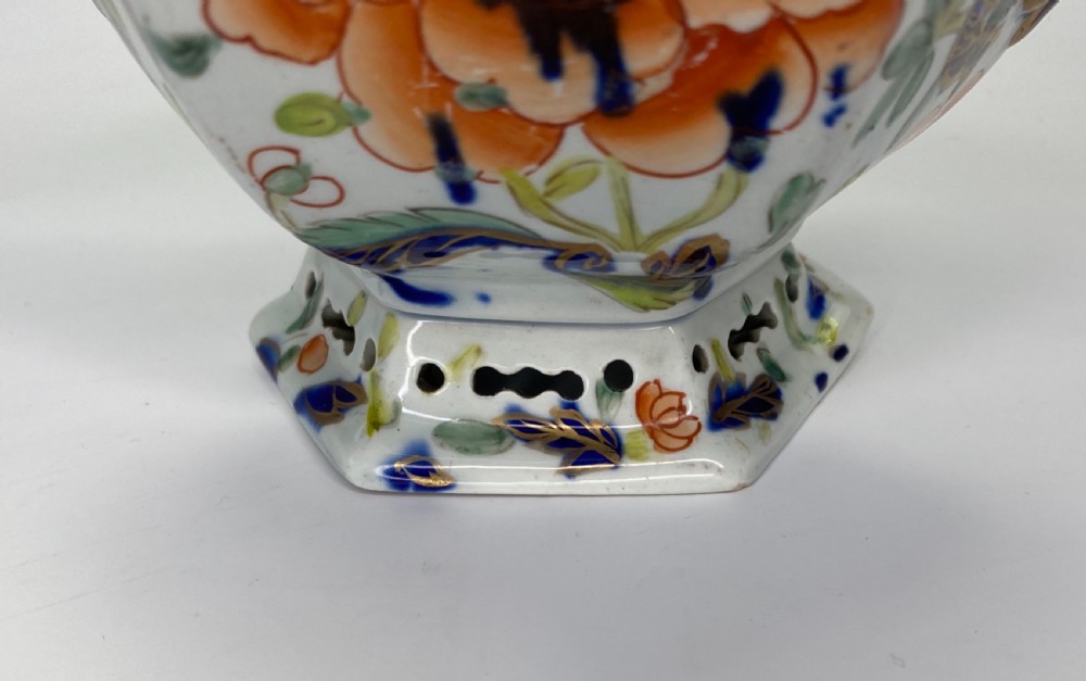 Pair Masons Ironstone tureens, covers and stands, c. 1815. View XII