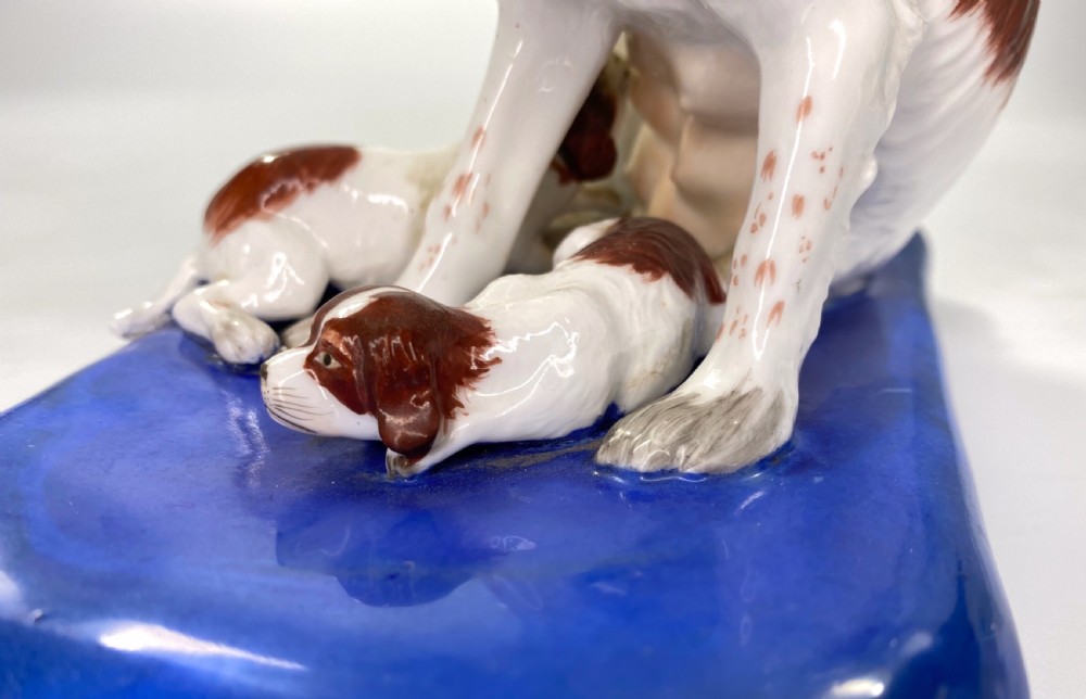 Copeland & Garrett porcelain group of Spaniels, c. 1840. View X