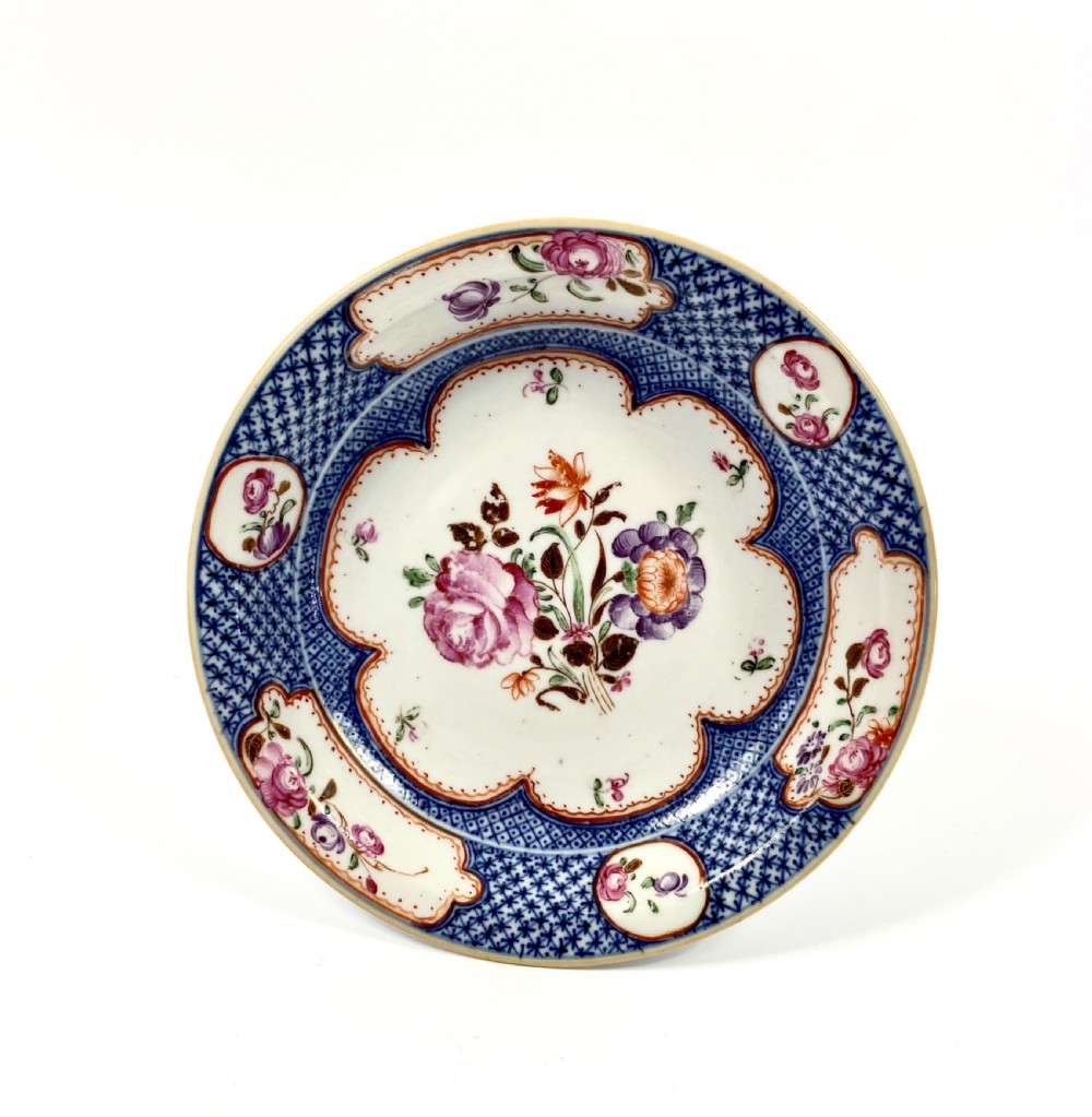 Pair Chinese porcelain dishes. Compagnie s des Indes. Qianlong Period. View II