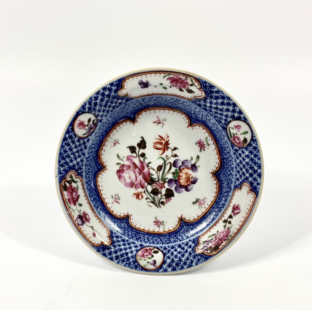 Pair Chinese porcelain dishes. Compagnie s des Indes. Qianlong Period. View VIII