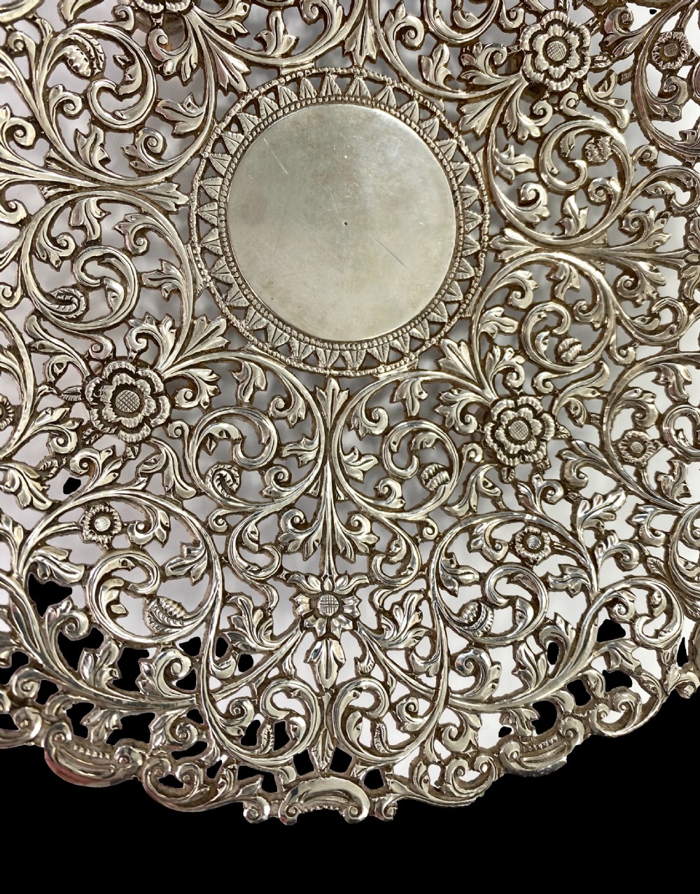 Indian Kutch reticulated silver salver, c. 1890. View VI