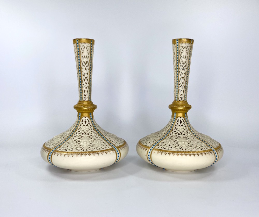 Royal China Works, Worcester porcelain vases, c. 1890.