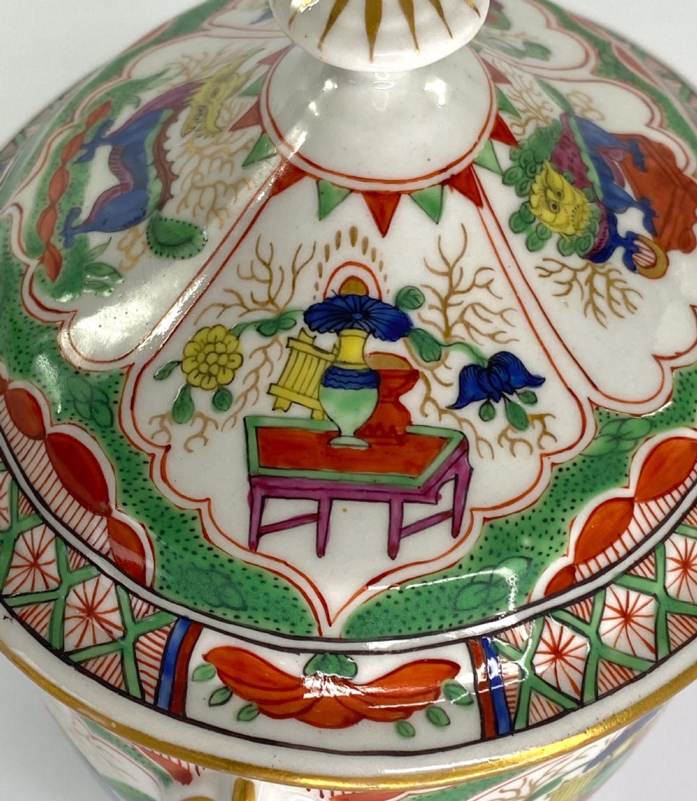 Worcester sucrier ‘Dragons in Compartments’, c. 1795. View IX