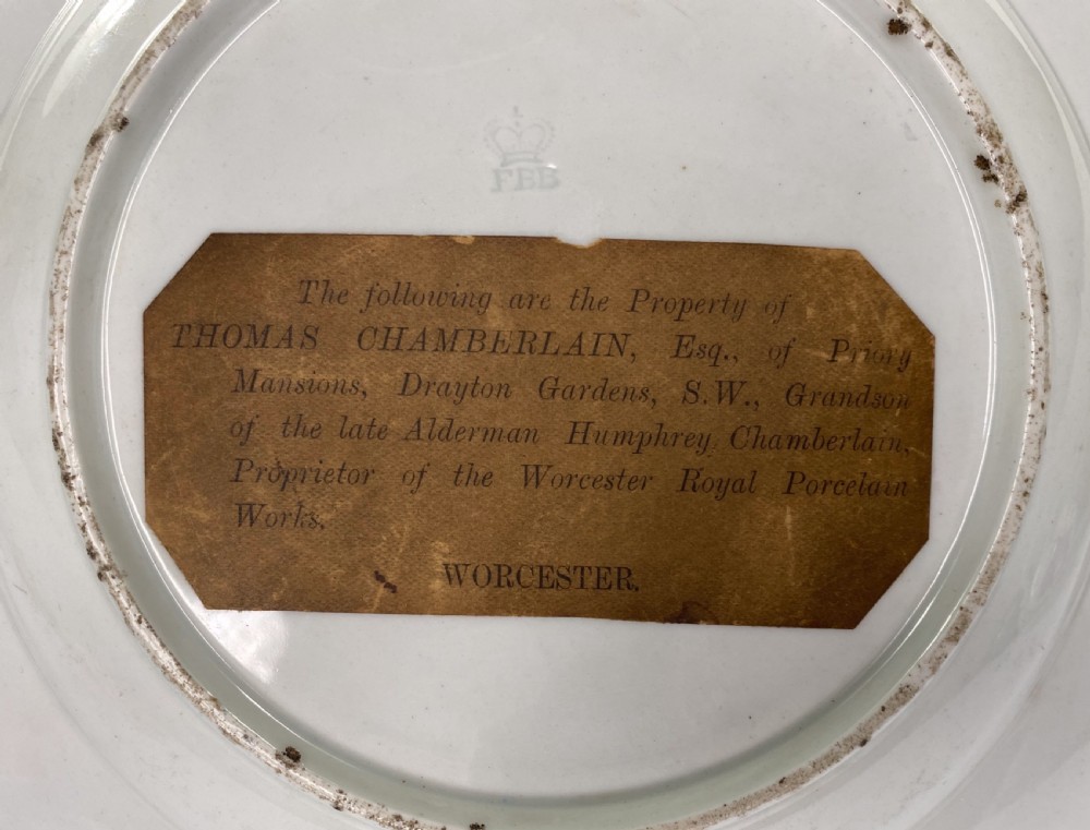 FBB Worcester ‘Blue Scale’ dish, c.1815. View VI