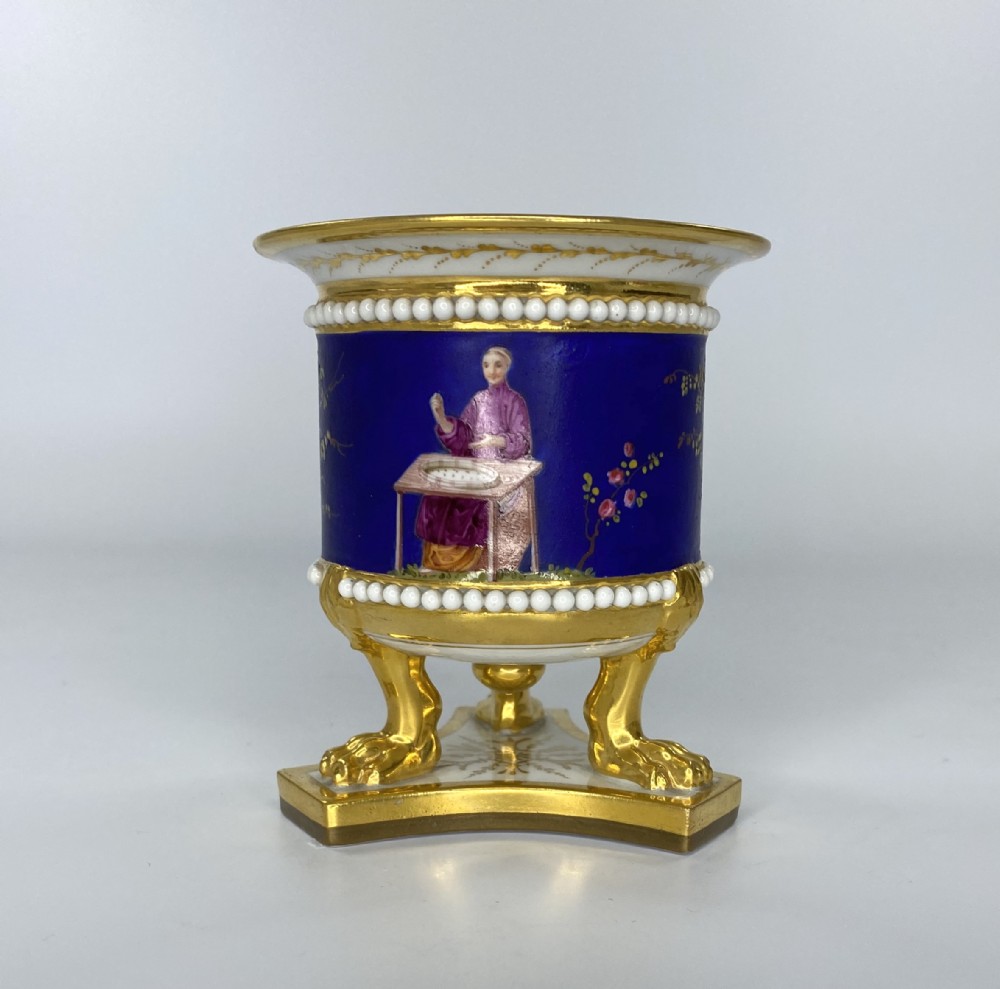 FBB Worcester ‘Chinoiserie’ porcelain urn, c. 1815
