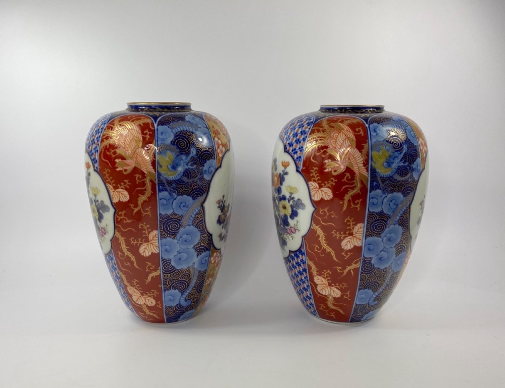 Pair Koransha ‘Imari’ vases, c. 1890. Meiji Period. View II