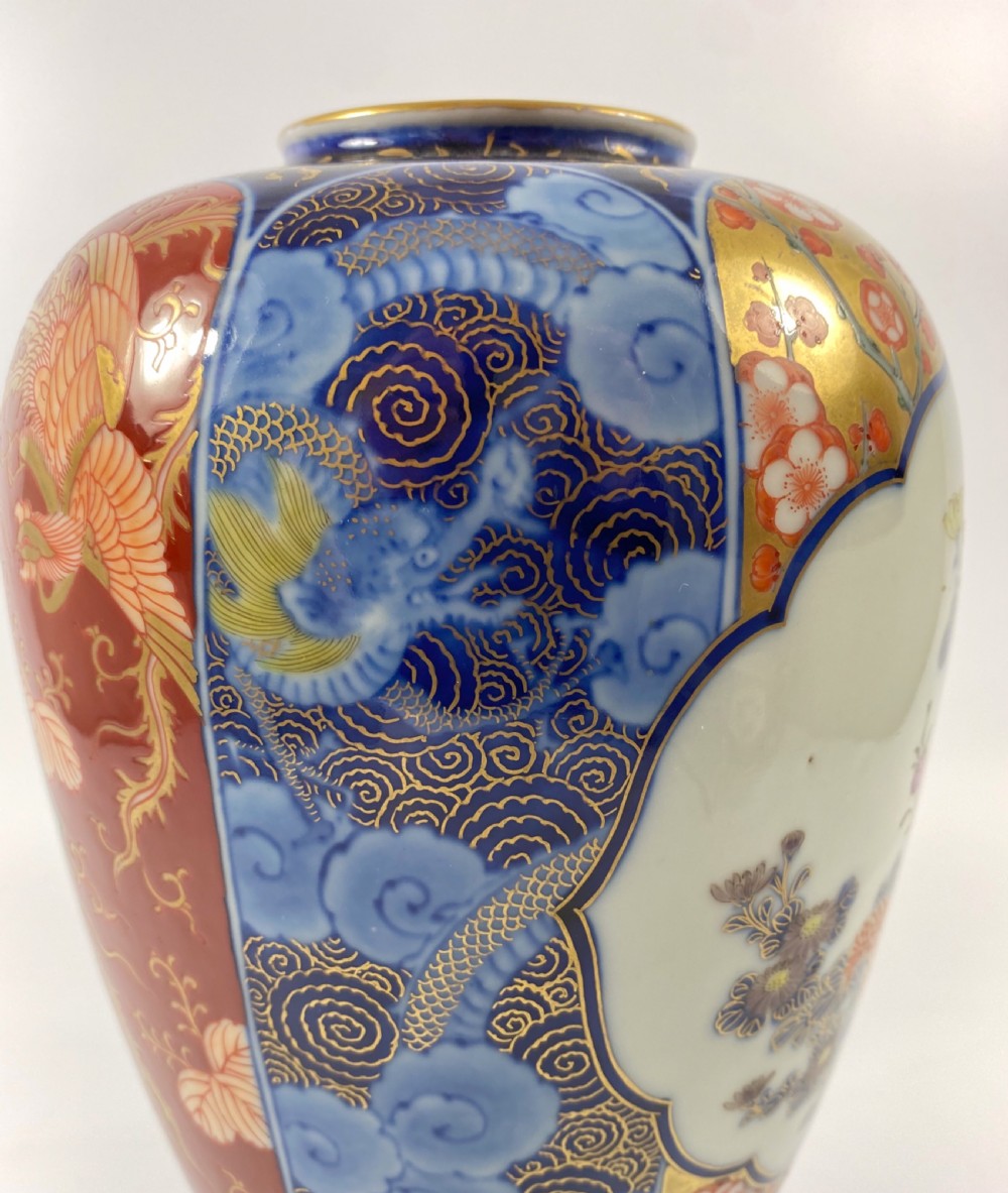 Pair Koransha ‘Imari’ vases, c. 1890. Meiji Period. View V