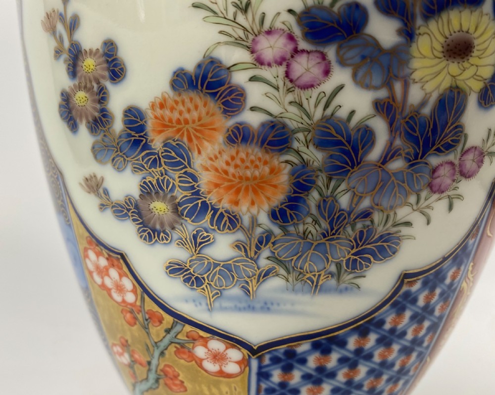 Pair Koransha ‘Imari’ vases, c. 1890. Meiji Period. View XV