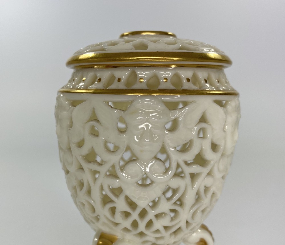 Graingers Worcester reticulated vase & cover, c. 1890. View IX