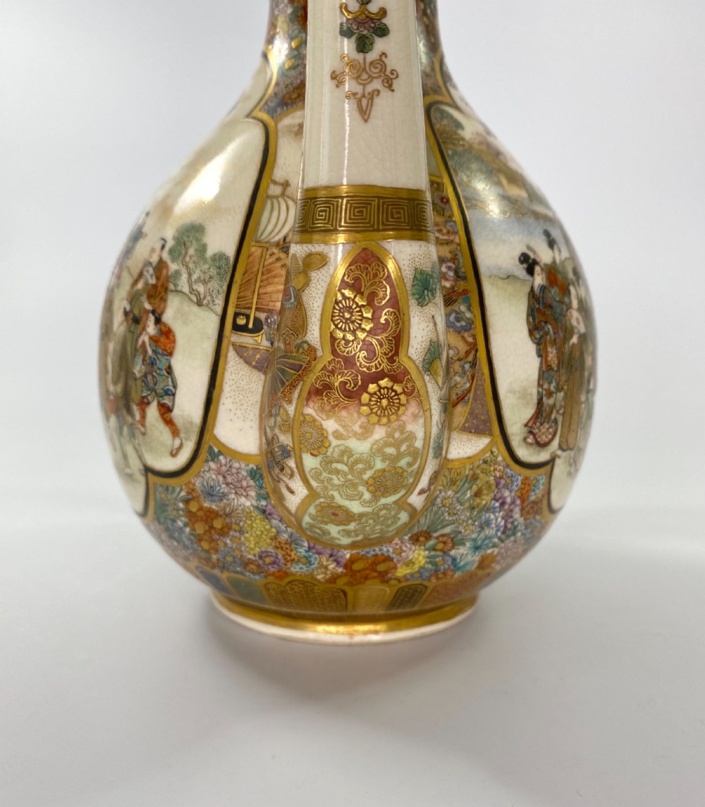 Satsuma pottery sake ewer. Ryozan Okamoto, Meiji Period. View IV