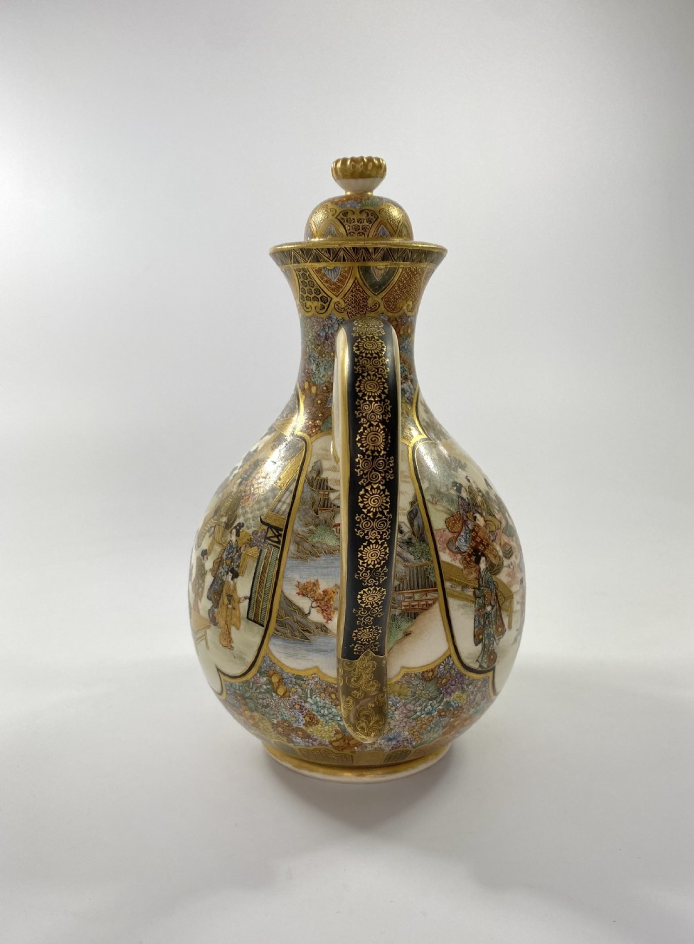 Satsuma pottery sake ewer. Ryozan Okamoto, Meiji Period. View VIII