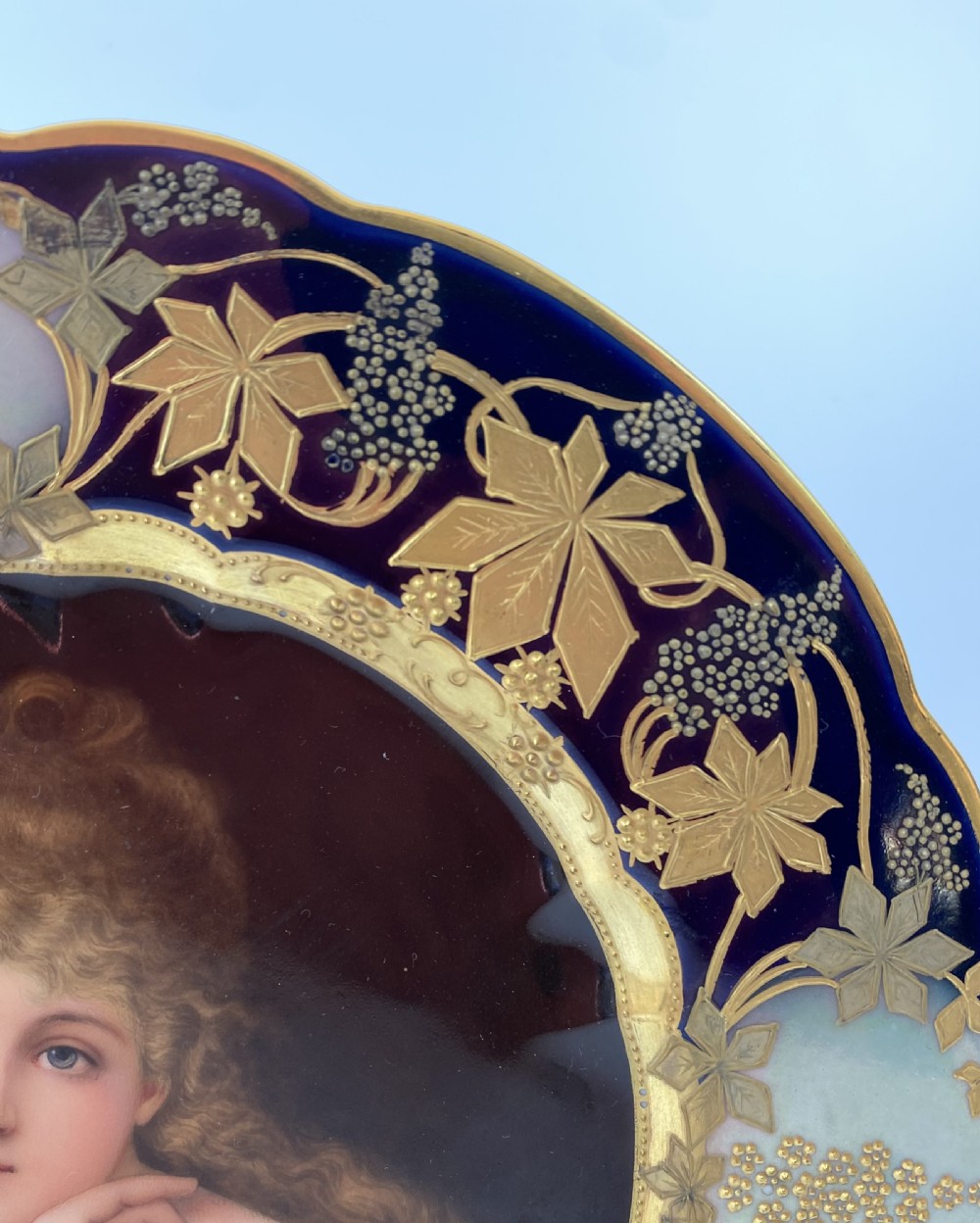 Carl Thieme porcelain portrait plate, c. 1900. View VI