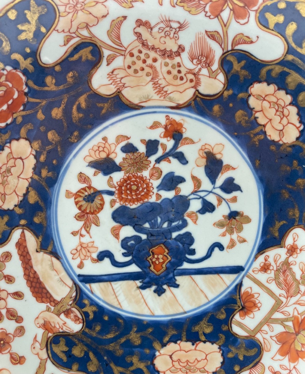 Chinese Imari large porcelain saucer dish, c. 1720. View II