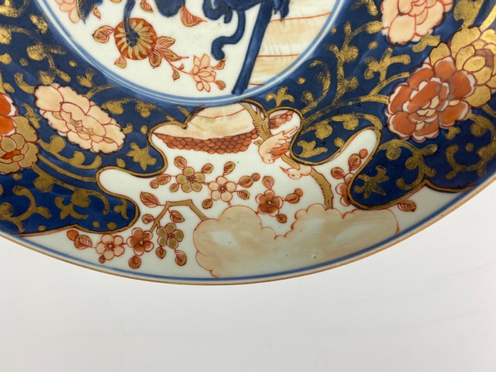 Chinese Imari large porcelain saucer dish, c. 1720. View VI
