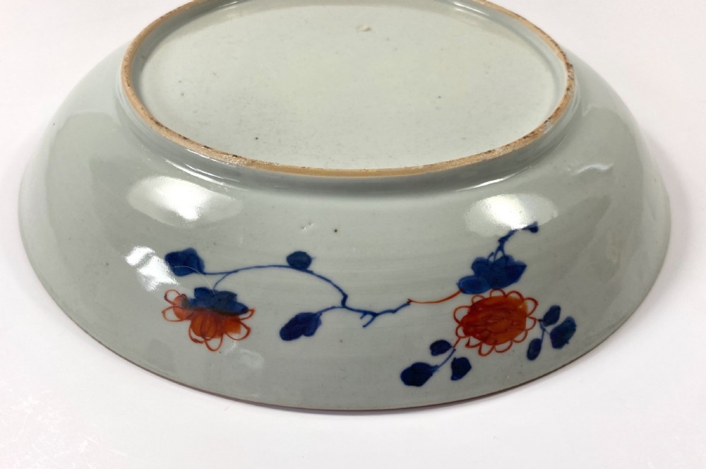 Chinese Imari large porcelain saucer dish, c. 1720. View X