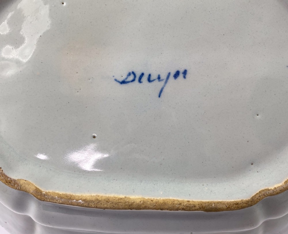 Dutch Delft serving dish. Van Duyn Factory, c. 1765. View VI