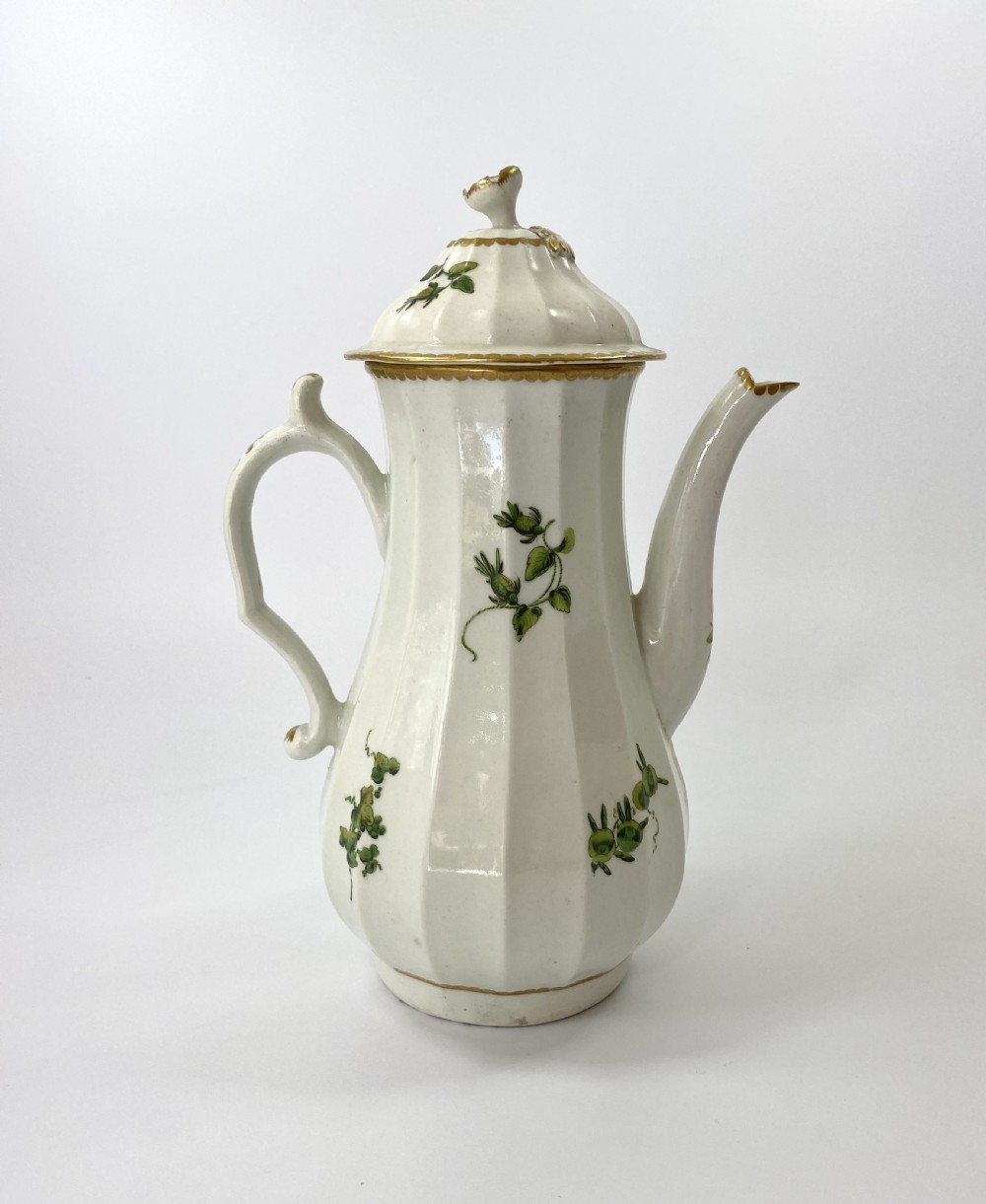 Worcester porcelain coffee pot, c. 1770. View IV