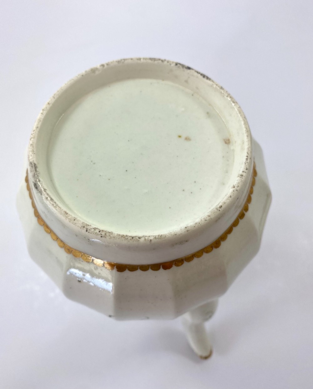 Worcester porcelain coffee pot, c. 1770. View XIII