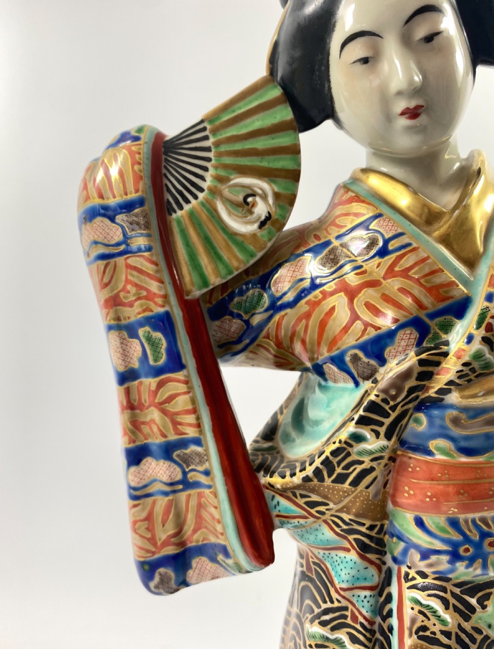 Kutani porcelain Bijin, c. 1890. Meiji Period. View III